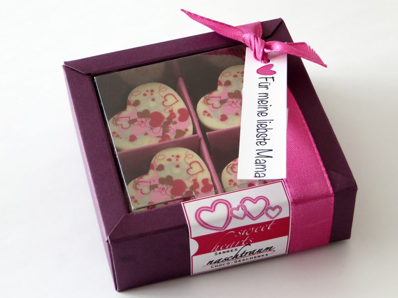 4 edle Nougatherzen in Geschenkverpackung