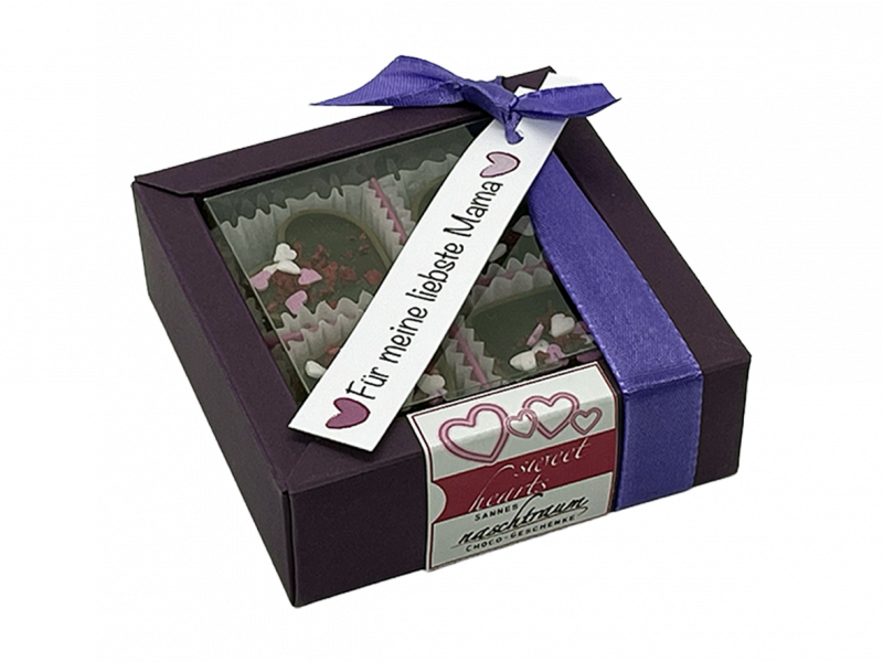 4 edle Herzpralinen in Geschenkverpackung